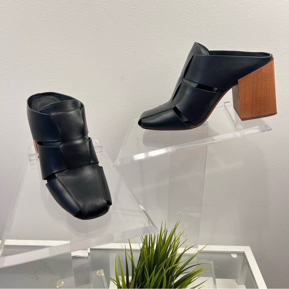 Donald Pliner Lilia Mule Black Leather with Wooden Block Heel Size 7 - Picture 7 of 13